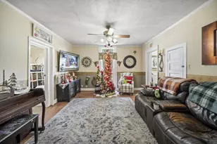 431 W Memorial Dr, Dallas, GA 30132 - Photo 7