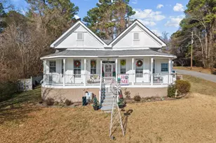 431 W Memorial Dr, Dallas, GA 30132 - Photo 1