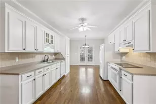 2347 Stockton Walk Ct, Snellville, GA 30078 - Photo 9