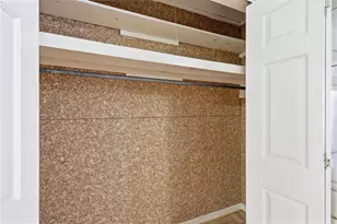 2224 Colonial Dr, Gainesville, GA 30501 - Photo 13