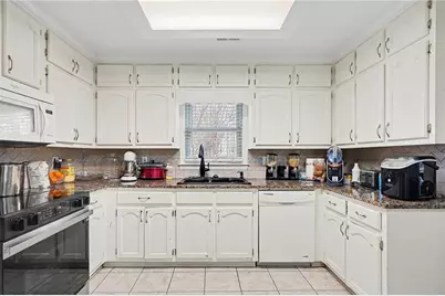 45 Sunset Court, Covington, GA 30016 - Photo 11