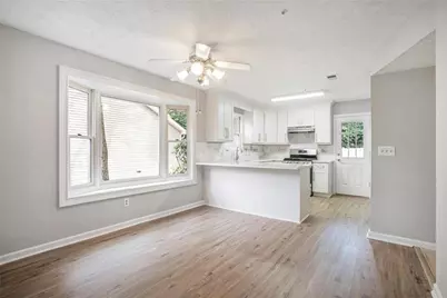 2294 Wellington Circle, Lithonia, GA 30058 - Photo 7