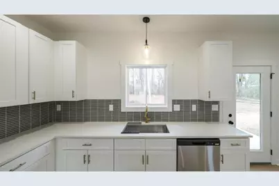 8 Whispering Pines Road NE, Rome, GA 30161 - Photo 9