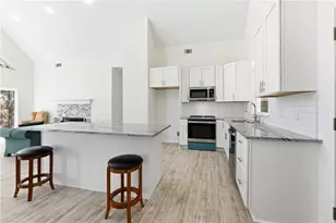 8145A Stone Hill Rd, Cumming, GA 30028 - Photo 7