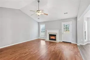 1424 Langdon Park Ct, Winder, GA 30680 - Photo 5