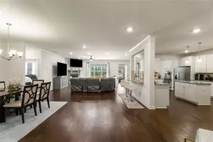 845 Graeme Dr, McDonough, GA 30252 - Photo 3