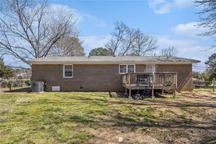 413 N College Dr, Cedartown, GA 30125 - Photo 15