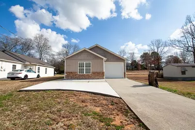 511 Circle Drive, Calhoun, GA 30701 - Photo 1