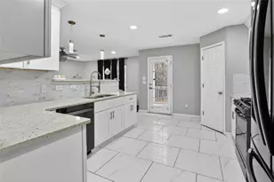 510 Platoro Ct SW, Atlanta, GA 30331 - Photo 5