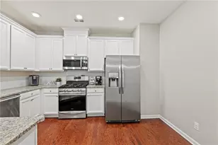 592 Bright St, Marietta, GA 30064 - Photo 11