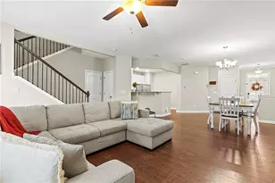 592 Bright St, Marietta, GA 30064 - Photo 9