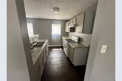 660 Cedar Avenue NW, Atlanta, GA 30318 - Photo 7