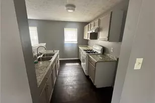 660 Cedar Ave NW, Atlanta, GA 30318 - Photo 7