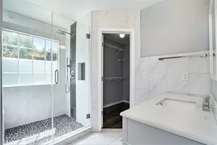 5060 Meadow Overlook, Cumming, GA 30040 - Photo 9