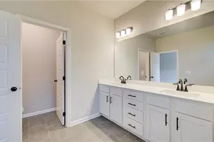 4645 Cypress Landing Wy, Gainesville, GA 30504 - Photo 21