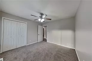 880 Burning Bush Dr, Loganville, GA 30052 - Photo 15