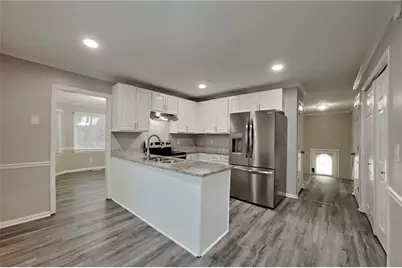 880 Burning Bush Drive, Loganville, GA 30052 - Photo 7