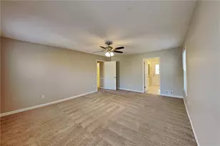 208 Emerald Cove Ln, Woodstock, GA 30189 - Photo 7