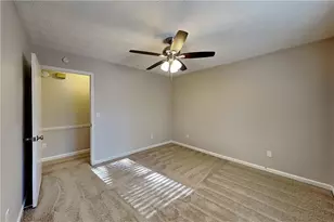 208 Emerald Cove Ln, Woodstock, GA 30189 - Photo 15