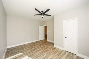 1433 Willow Dr, Riverdale, GA 30296 - Photo 25