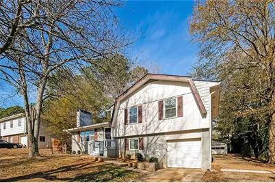 942 Majesty Lane, Morrow, GA 30260 - Photo 3