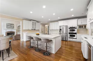 870 Longstone Landing, Alpharetta, GA 30022 - Photo 9