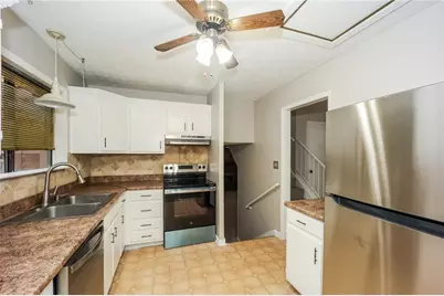 8970 Saddlewood Drive, Jonesboro, GA 30238 - Photo 7