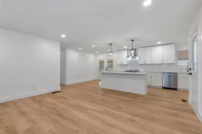 3852 Pin Oak Circle, Doraville, GA 30340 - Photo 3