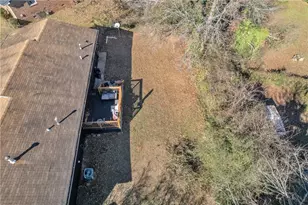 2958 Holcomb Ct, East Point, GA 30244 - Photo 33