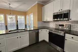 1544 Sky Valley Ct, Dacula, GA 30019 - Photo 5