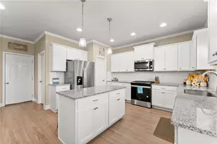 3929 Camden Ct, Gainesville, GA 30506 - Photo 13