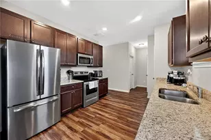 11061 Shadow Ct, Hampton, GA 30228 - Photo 9