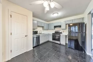 961 Redan Trce, Stone Mountain, GA 30088 - Photo 9