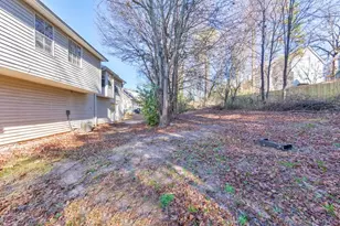 961 Redan Trce, Stone Mountain, GA 30088 - Photo 35