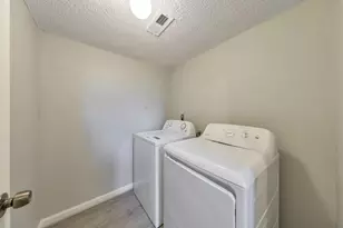 961 Redan Trce, Stone Mountain, GA 30088 - Photo 23