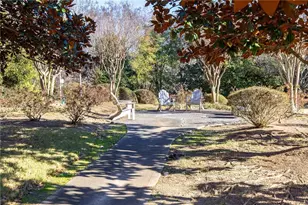 649 Pecan Knoll Dr, Marietta, GA 30008 - Photo 35