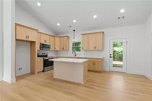 193 Tabitha Page Ln, Toccoa, GA 30577 - Photo 7