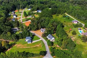 193 Tabitha Page Ln, Toccoa, GA 30577 - Photo 31