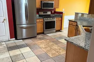 517 Pond Lillies Rd, Lawrenceville, GA 30045 - Photo 3