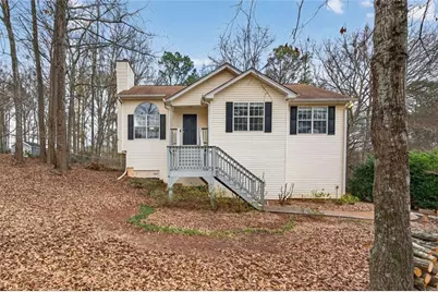 150 Elkgrove Drive, Auburn, GA 30011 - Photo 1