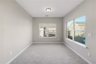 318 Commons Ave, Woodstock, GA 30188 - Photo 33