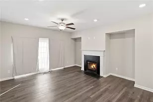 318 Commons Ave, Woodstock, GA 30188 - Photo 11