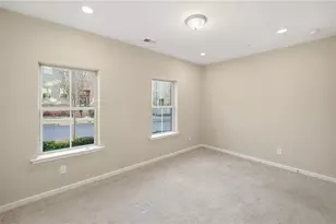 318 Commons Ave, Woodstock, GA 30188 - Photo 43