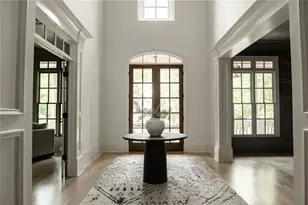 900 Crabapple Hl, Alpharetta, GA 30004 - Photo 17