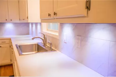 5270 Oaks Landing Court, Sugar Hill, GA 30518 - Photo 9