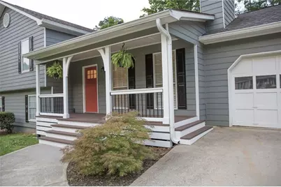 5270 Oaks Landing Court, Sugar Hill, GA 30518 - Photo 3