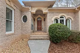 379 Bridgebrook Ln SW, Smyrna, GA 30082 - Photo 3