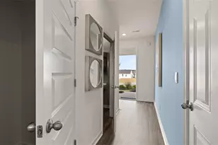 185 Lauritsen Way, Newnan, GA 30265 - Photo 3