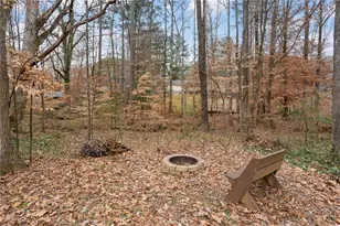 1027 Peace Dr NW, Kennesaw, GA 30152 - Photo 45