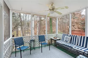 1027 Peace Dr NW, Kennesaw, GA 30152 - Photo 7